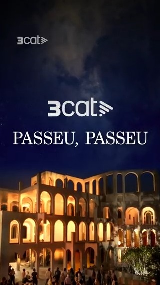 Benvinguts: passeu, passeu. 😊 Els que encara feu servir el comandament de TV, benvinguts. Benvinguts despistats, crítics, fans i haters. Benvinguda generació que diu que no mira la tele. 📲💻🖥️ Descarrega’t la nova plataforma 3Cat #Som3Cat