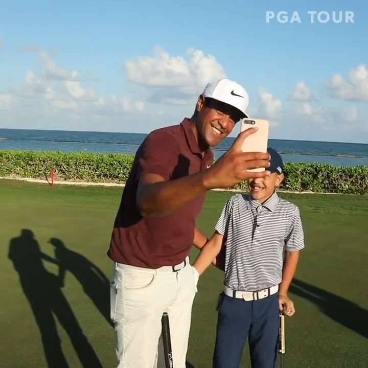 “These five minutes have been the best five minutes of my life.” 🥹 Dreams came true when Alex got to play a hole with @TonyFinauGolf in 2018 World Wide Technology Championship.
