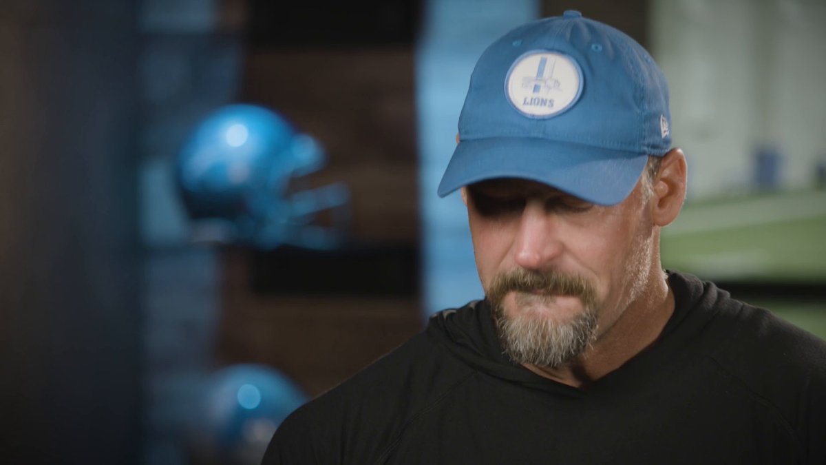“I’ll never forget those guys.” Dan Campbell sat down with MichelleBeisnerBuck to share what makes him so emotional about this Detroit Lions team 👏