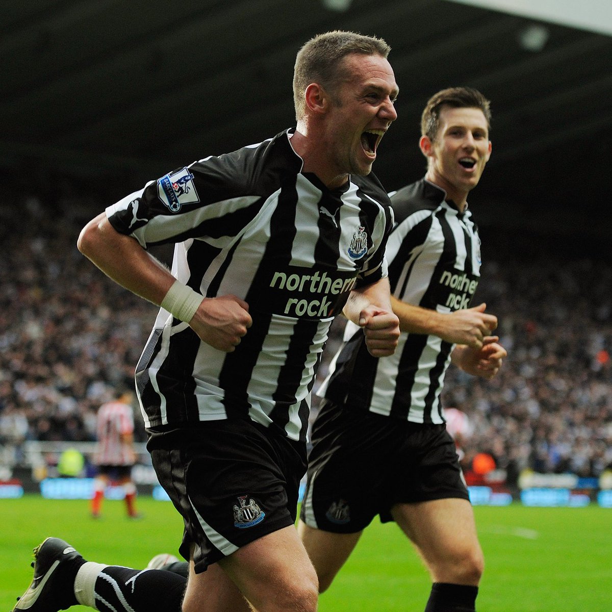 Derby day demolition at St. James' Park! 🐔 On this day in 2010! 🔙