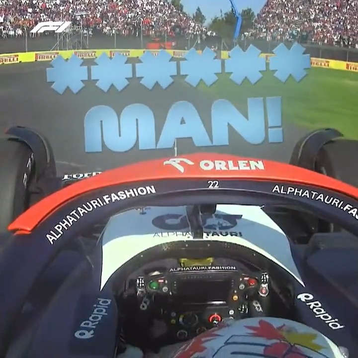 Contact with Piastri leaves Tsunoda's car and head in a spin 😵‍💫 #F1 #MexicoGP