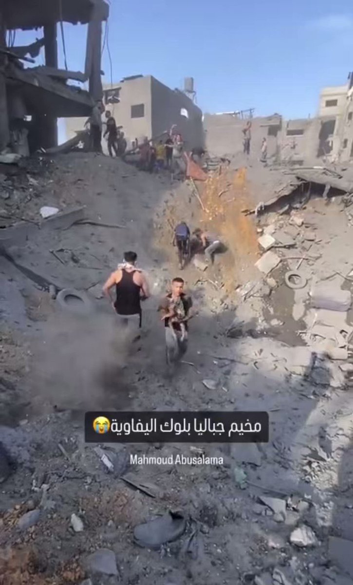 Les images et les vidéos qui nous arrivent du camp de Jabalya sont terribles. Les criminels de guerre israélienne ont ordonné le bombardement de ce camp de réfugiés. C’est un carnage. Le nettoyage ethnique est à l’œuvre. La France regarde en silence. Le silence de la honte.