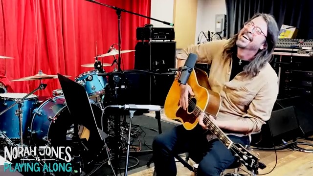 Watch Dave perform 'Razor' with Norah Jones from her podcast Norah Jones Is Playing Along (Norah Jones Is Playing Along Podcast):