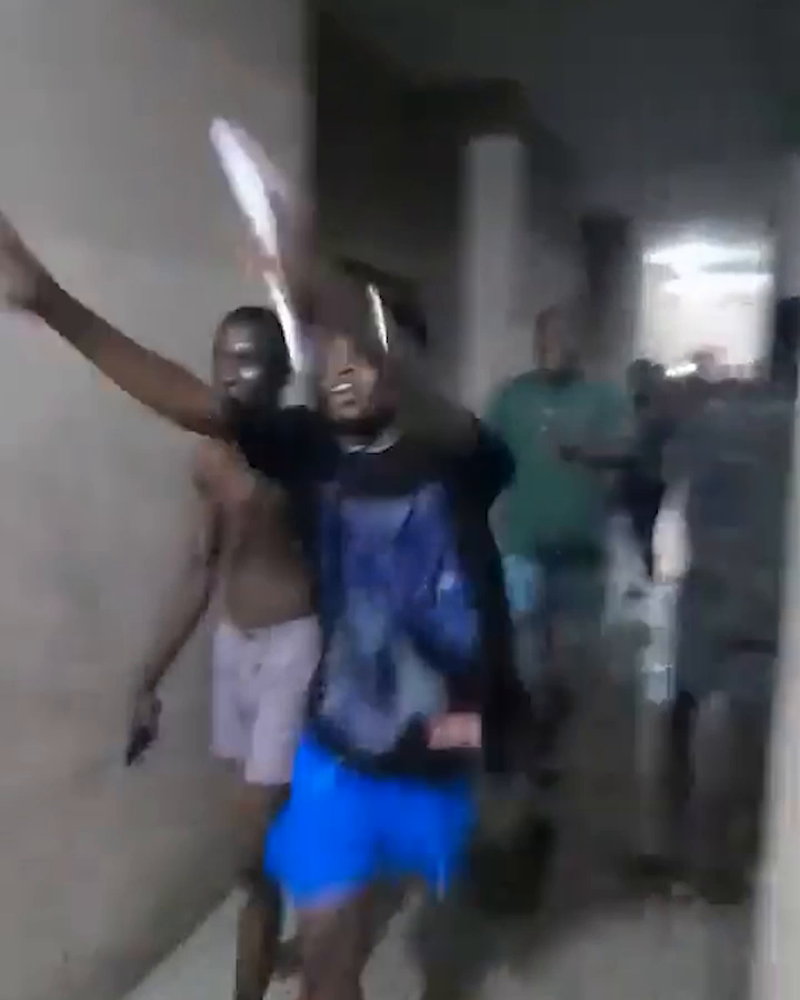 This is how fans in Lagos, Nigeria reacted after Lionel Messi won his eighth Ballon d’Or 🇳🇬❤️ (via @adanyebefidelis)
