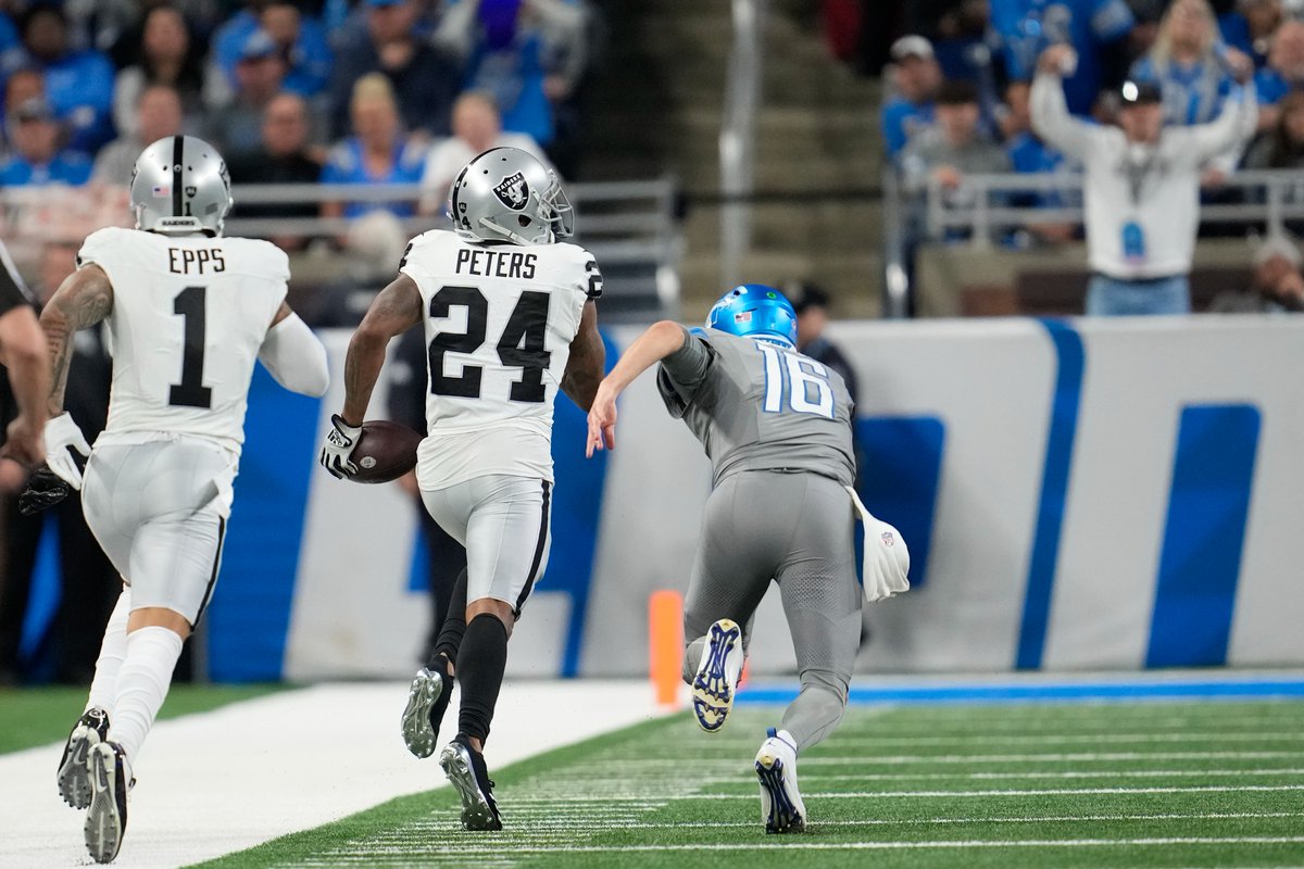 .Marcus Peters knows a thing or two about getting pick-6s
