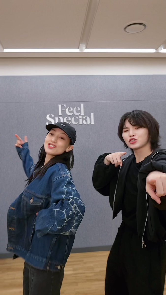 JIHYO GOD OF MUSIC CHALLENGE WITH SEVENTEEN WOOZI