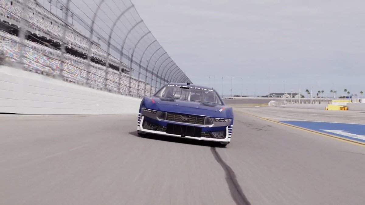 Mustang's racing heritage takes a new turn in NASCAR. Announcing the 2024 Ford Mustang Dark Horse: a legacy refined, ushering in the next era of speed. #BredtoRaceFP