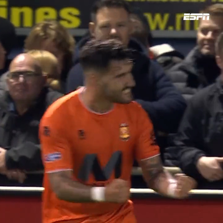 Bekerverrassing op komst in Hardenberg? 😮 Matías Jones kopt uit een corner de 1-0 binnen tegen Eredivisionist Heracles! 👏 #hhcher