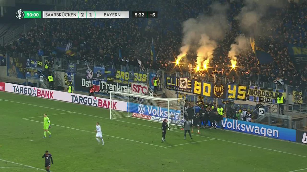 THIS IS WHAT THE DFB POKAL IS ALL ABOUT 😱 SAARBRÜCKEN SCORES IN THE LAST MINUTE AGAINST BAYERN MUNICH!