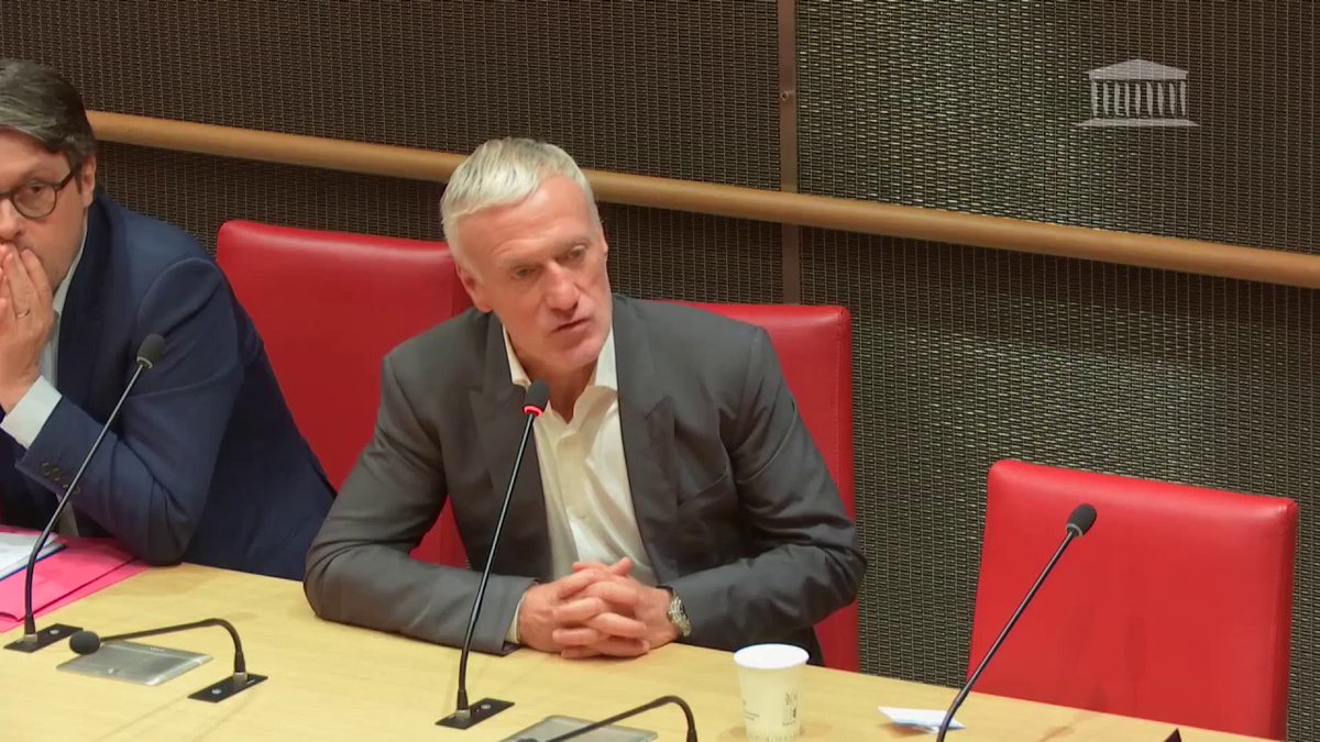 💬 "Il n'y a qu'une vérité, mais il y a plusieurs versions" ➡ Didier Deschamps revient sur la polémique du départ de Karim Benzema du Mondial du Qatar