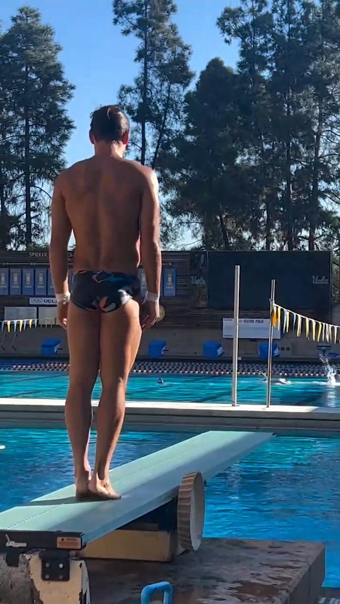 Both are impressive tbh. 😂 🎥 IG/tomdaley