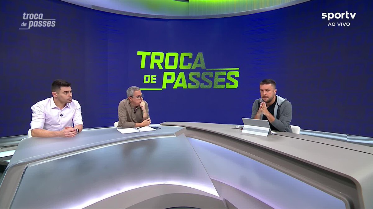 Carlos Eduardo Mansur, no Troca de Passes, do Sportv: "Racismo não é assunto de justiceiro muito menos de grupo violento, que está usando o racismo pra saciar e satisfazer os seus instintos de agressividade." 📽️: Sportv / GE