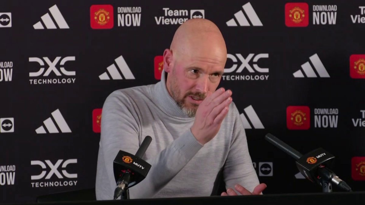 'I can't play like Ajax because I have diffferent players.' 🗯️ Erik ten Hag explains his philosophy and style of play at Manchester United 🔴🧬