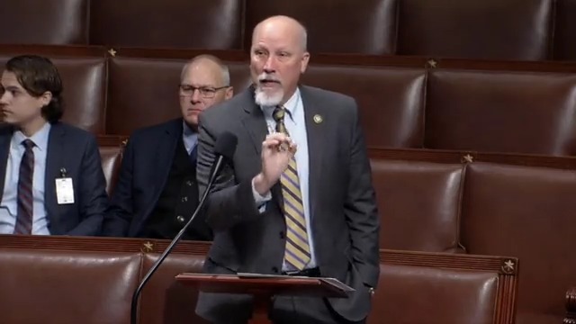 “What the hell is ‘tree equity’!?” 🔊SOUND ON: Rep. Roy fights to DEFUND federal “environmental justice” activities that climate cultists want to waste YOUR money on