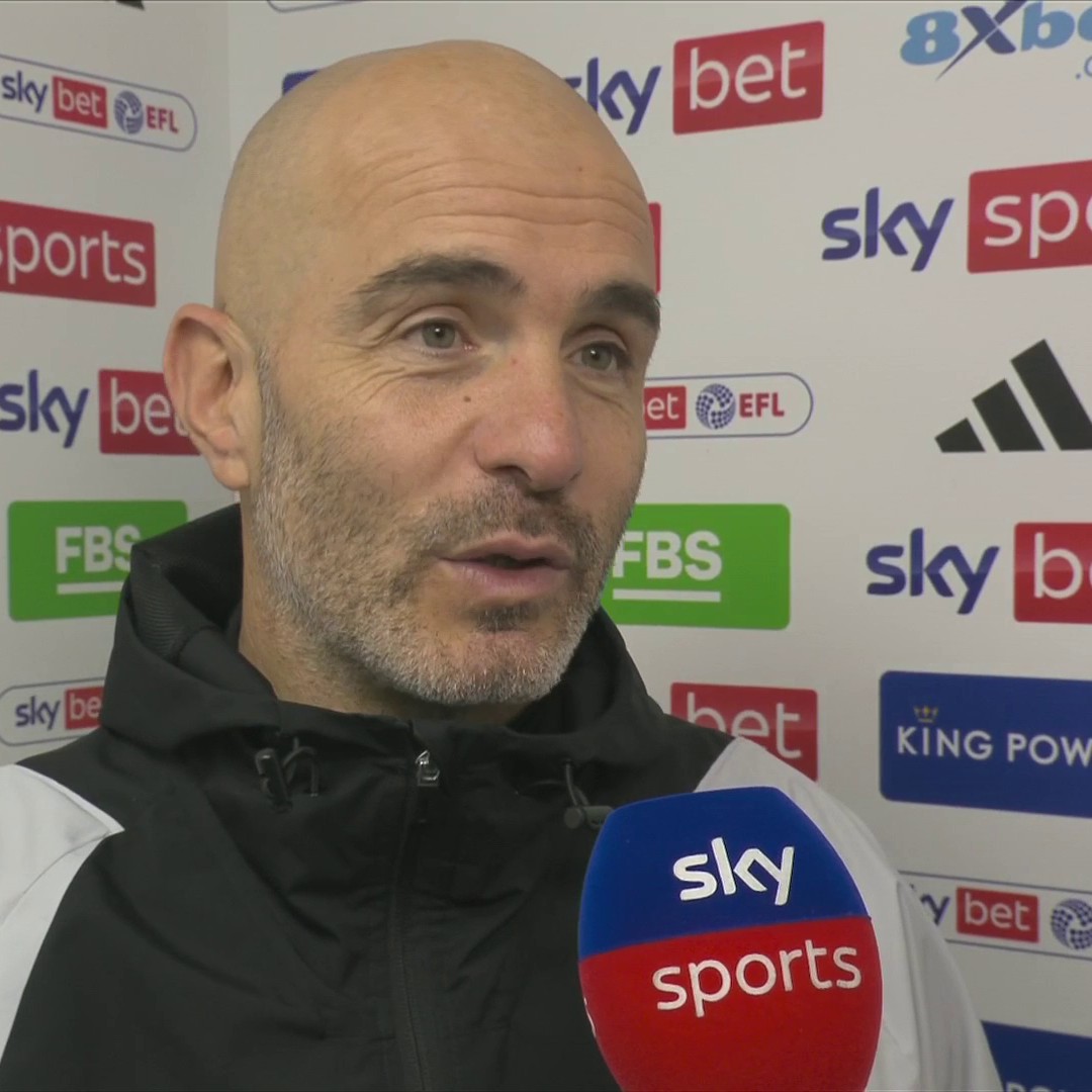 "The season is very long, the race is long and we are in a good position" Enzo Maresca reacts after Leicester's winning run comes to an end as they lose 1-0 to Leeds 🎙️
