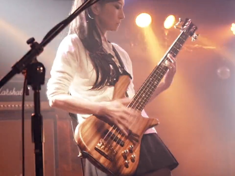 🎬 New Video 🎬 Kiyoshi - Time Machine [Live] 清誕祭といえばこの曲！ みたいなところがありましたが 今年はあえて外しました😌 世界で1番切ないスラップイントロやで