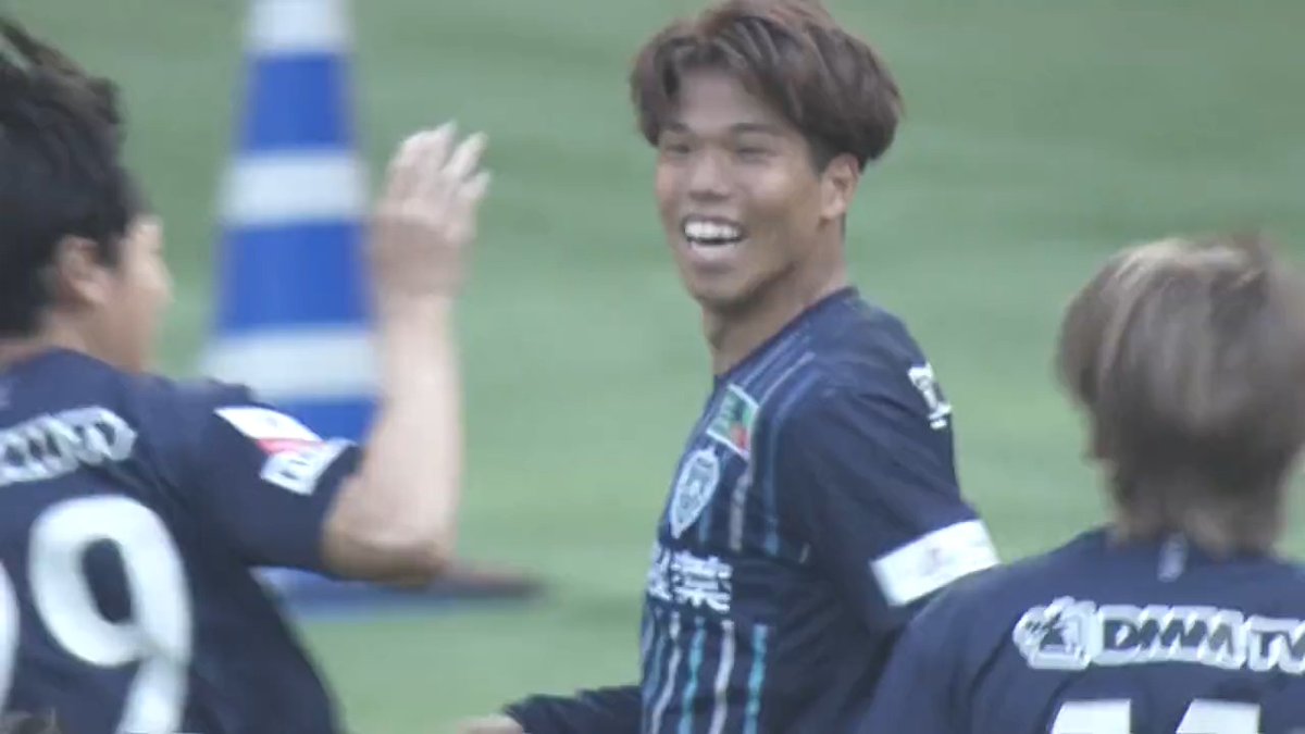 先制はアビスパ福岡 #前寛之 🔥 🏆 ＪリーグYBCルヴァンカップ 決勝 🆚 福岡vs浦和 🔢 1-0 ⌚️ 5分 ⚽️ 前 寛之（福岡) #ルヴァンカップ決勝 📺フジテレビ系列で生中継中！