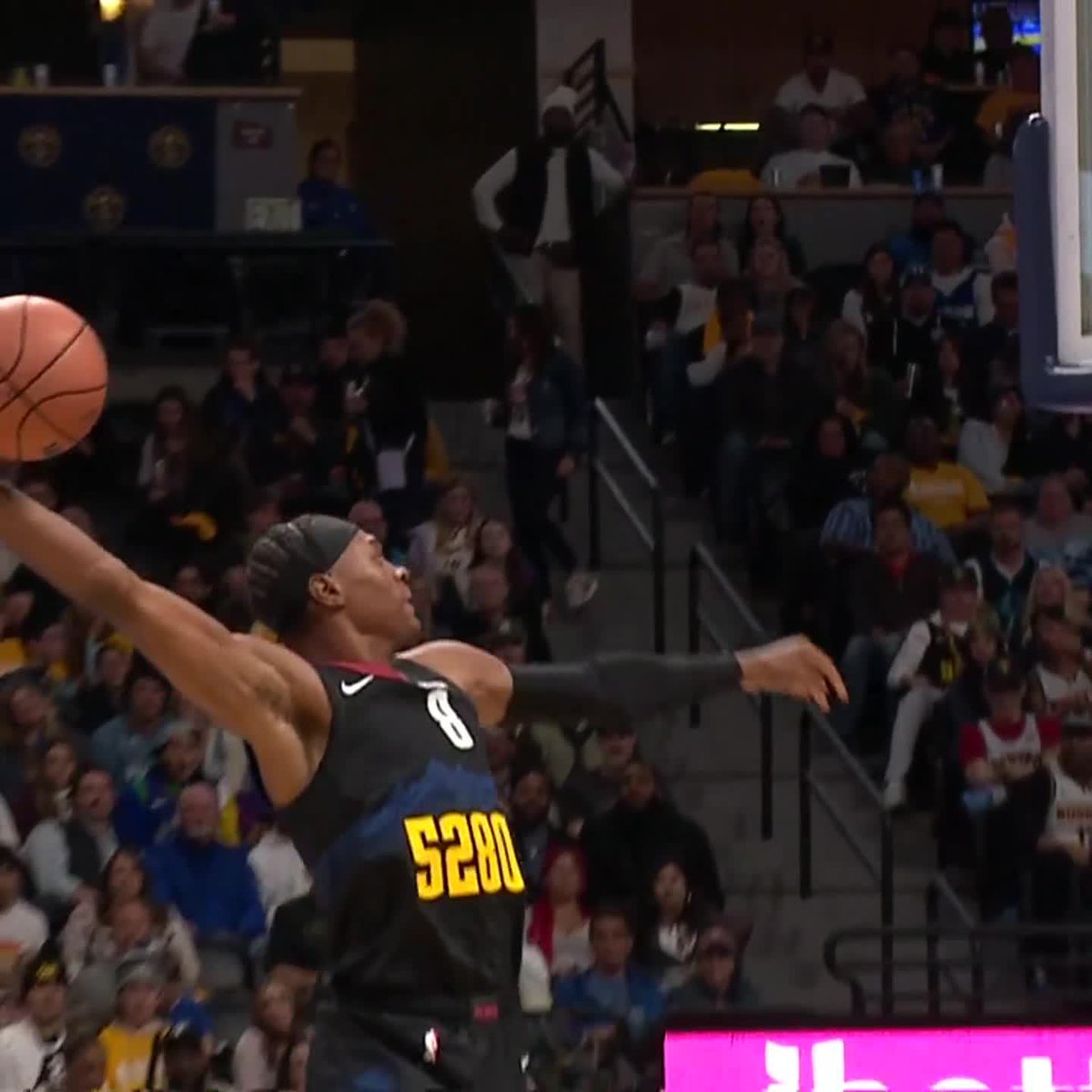This wasn’t ruled an assist by NBA. What are we even betting on at this point.