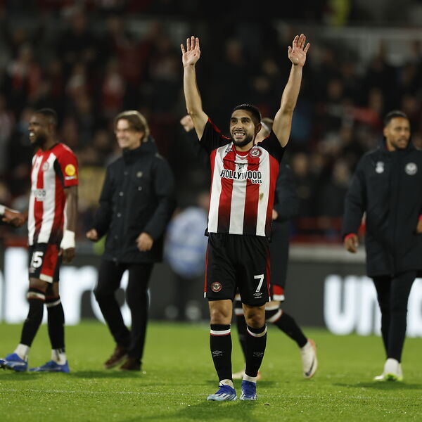 “It means a lot. I love the fans, I love my team-mates and I love the club – I love everyone here" We love you too, Neal Maupay ❤️🤍 PensionBee UK | #BREWHU