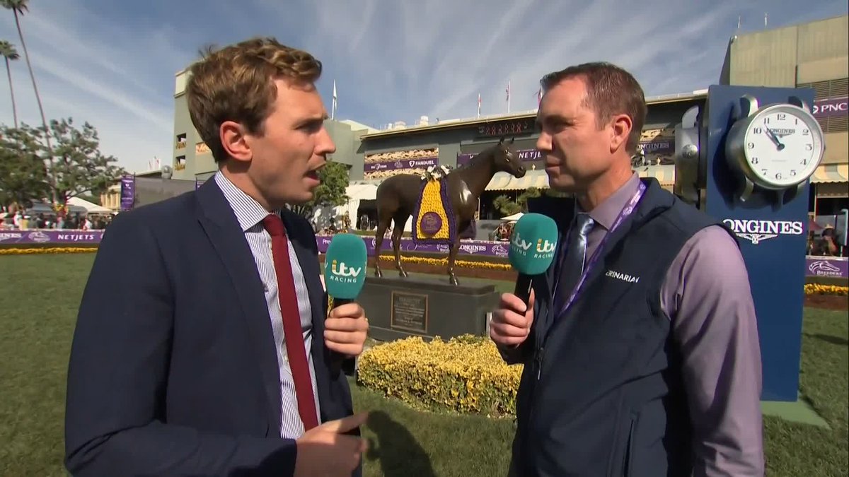 🗣️ "There are a variety of surfaces that the [trot-up] could be done on... We work with the trainer to decide where that best surface is." Dr Will Farmer, co-veterinary lead at the Breeders' Cup, speaks with Oli Bell about the trotting-up procedures at Santa Anita