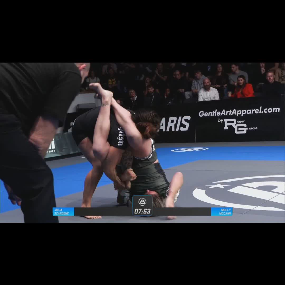 MOLLY MCCANN with the armbar! #Polaris26 | LIVE NOW | on #UFCFIGHTPASS
