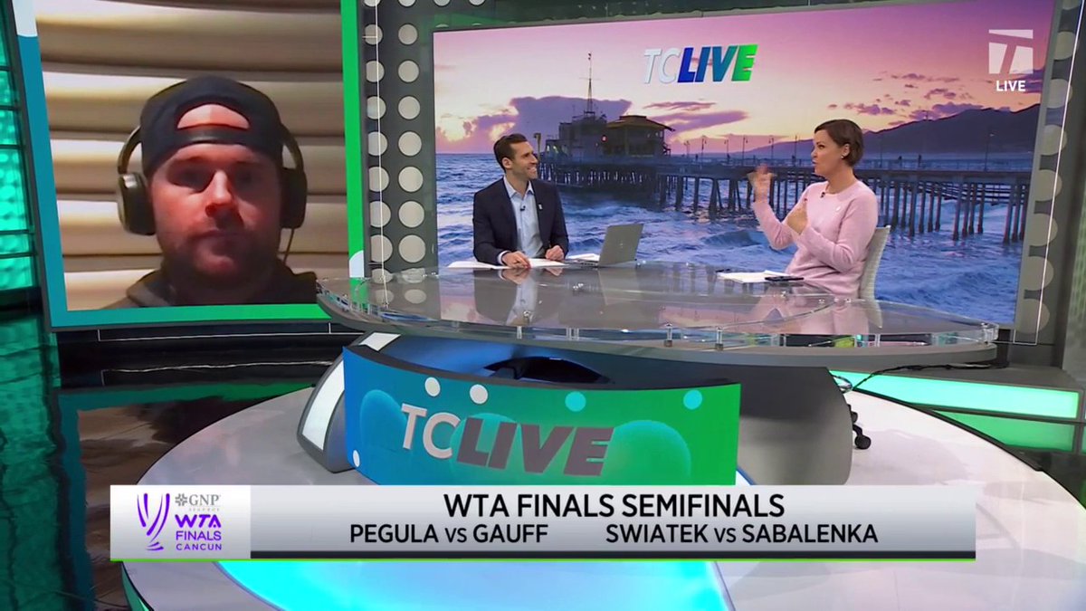 #TCLive hosting debut for our very own Geoffrey Chizever! 💪 While @AndyRoddick is tuning in from the locker room at Arthur Ashe Stadium 😂