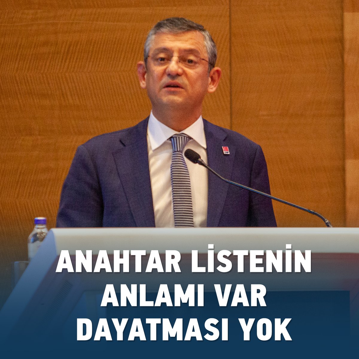 “İçeriden gelen alkışlar şahsıma değildi. Birbirimize değildi. Genel Başkanımız Kemal Kılıçdaroğlu içindi. Kendisinden her türlü katkıyı almaya, birikiminden yararlanmaya devam edeceğiz.” Genel Başkanımız Özgür Özel, partimizin il başkanlarıyla buluşması sonrası açıklama yaptı.