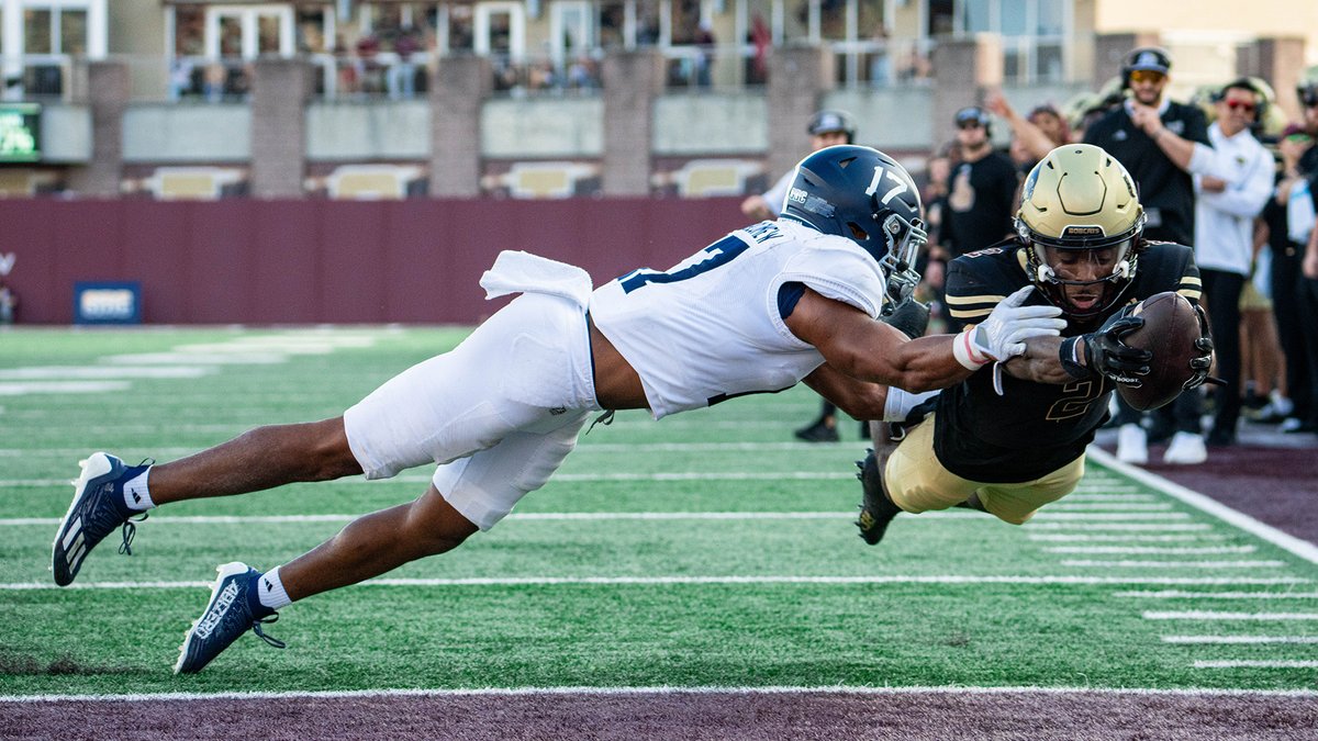 Bowl eligible ✅ 🎥 Game highlights from the 45-24 win over Georgia Southern #EatEmUp #TakeBackTexas