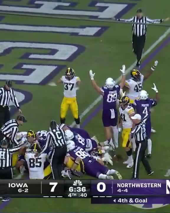 So impressive, we had to share it again. Hawkeye Football stuffed Northwestern four straight times from inside the 2-yard-line. 😤