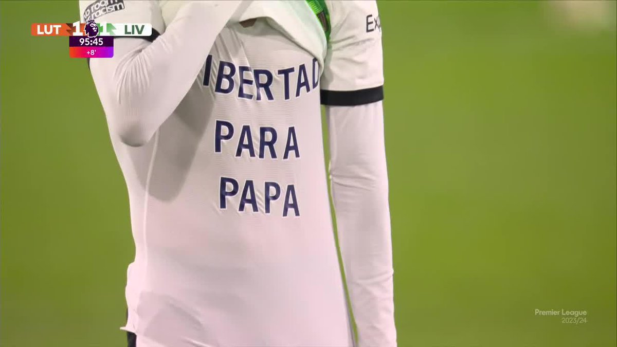 CON DEDICATORIA ESPECIAL: Lucho Díaz ganó de arriba y puso el 1-1 agónico de Liverpool contra Luton en la #PREMIERxESPN. 📺 Mirá la #Premier por #StarPlusLA