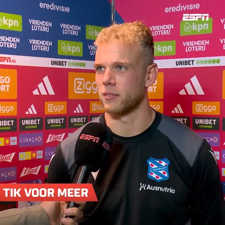 Luuk Brouwers is totaal niet te spreken over de Ajax-spelers na afloop: "Dan lopen ze hier van het veld alsof ze de Champions League-finale gewonnen hebben." 🧐🏆