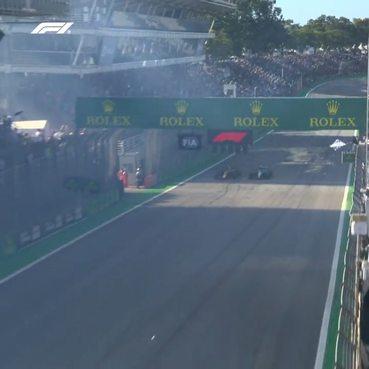 What an unbelievable finish 🤯 #F1 #BrazilGP