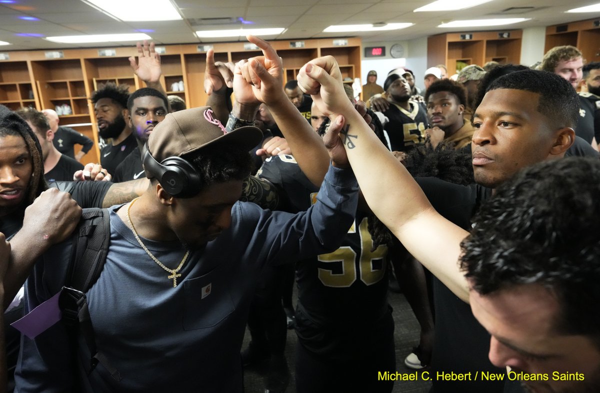āLetās continue to build. Stay on this roll of winning. Thatās all that matters at the end of the day. Come out here, get better, find ways to improve and focus on winning. Every week ā week in and week out. Family on 3!ā - Michael Thomas In the Saints locker room after the W!
