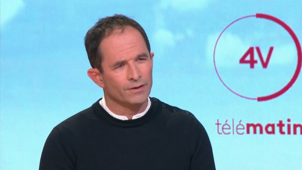 🔴🗣️ "L'angoisse vis-à-vis de l'immigration est largement entretenue par certains responsables politiques et par les médias du milliardaire d'extrême droite Vincent Bolloré" dénonce Benoît Hamon . #Les4V Benoît Hamon