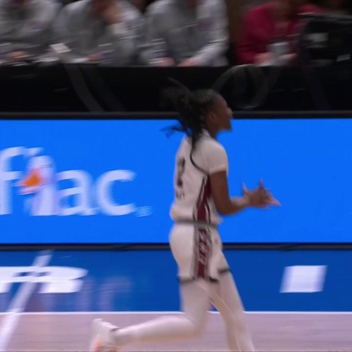 Milaysia Fulwiley's NCAA debut: 17 PTS, 6 AST, 6 STL &amp; this ridiculous move