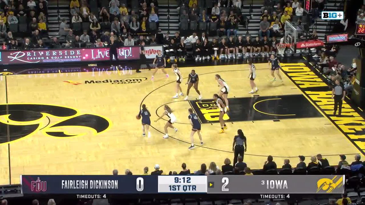 Wasting no time 😎 Hannah stuelke x #Hawkeyes