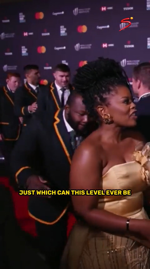 When Ox met Mots 😂 We had to put on the action replay just to see that reaction from Motshidisi E. Mohono again! The World Rugby Awards were not short of entertainment 😆