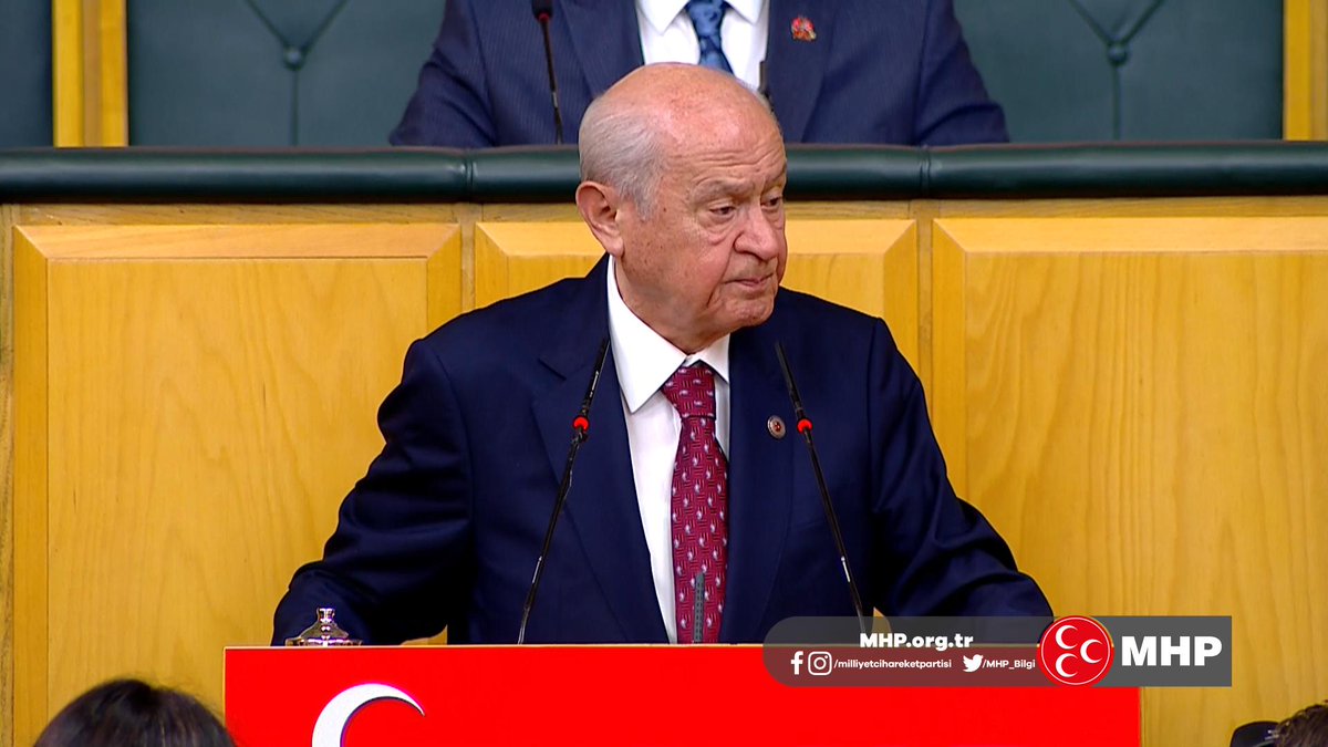 CHP kongresinde teröristlere selam verilsin, bizim de selamımız Türk ve İslam yurtlarına gitsin.