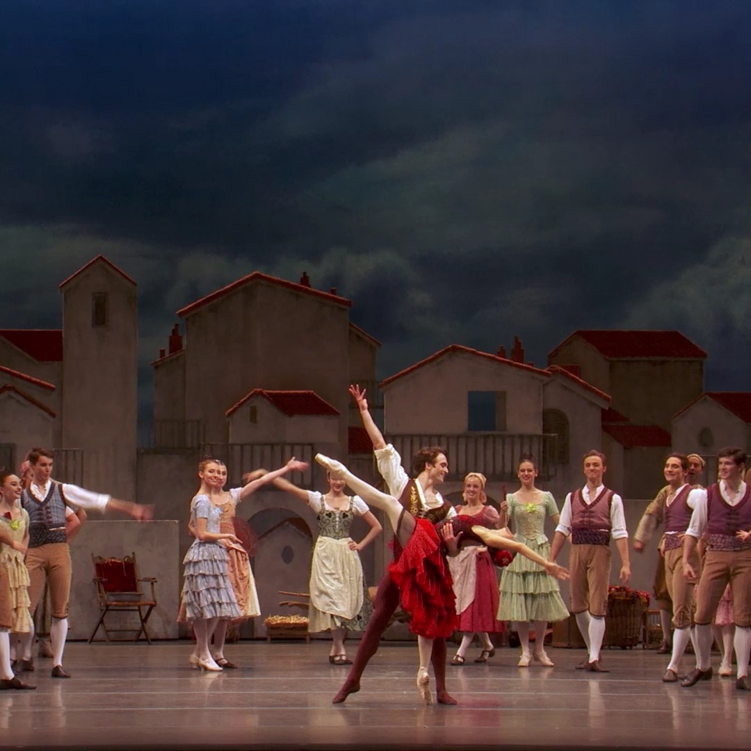 The clocks may have gone back but on our stage, it's forever a Spanish summer ☀️ Don't miss The Royal Ballet's Don Quixote live in cinemas tonight (7 Nov) Find your nearest cinema: #ROHQuixote