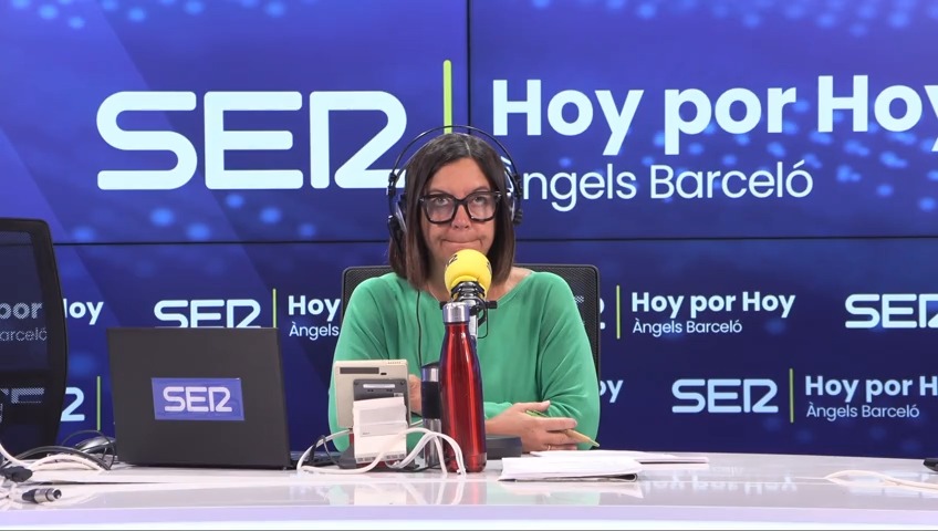 "Un desfile de insultos, de cánticos homófobos y racistas, y de violencia". 👉 Así arrancó Àngels Barceló el programa.