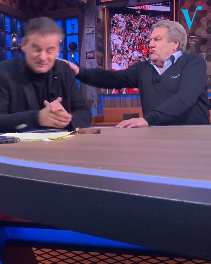 Jan wordt afgekapt en haalt uit naar Wilfred: 'Pleur toch op, jongen!' 😂💥 [Ajax - Brighton | donderdag, vanaf 18u | Veronica] #vandaaginside