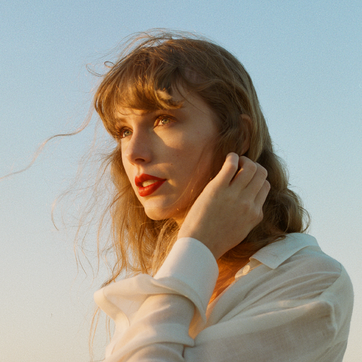 A diamond's gotta shine. Announcing Apple Music's 2023 #ArtistOfTheYear: Taylor Swift. 💎
