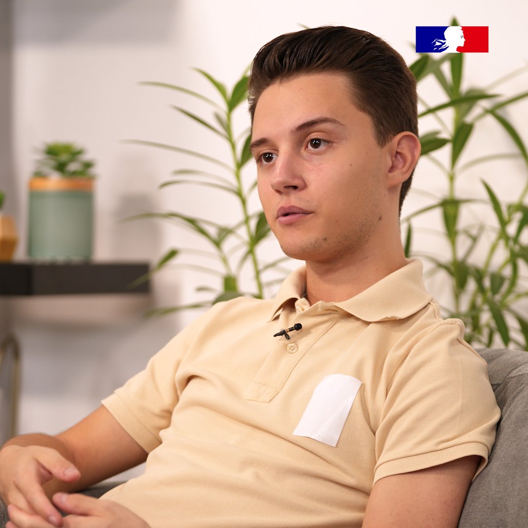 #NonAuHarcèlement | Le 9 novembre se tiendra la Journée nationale de lutte contre le harcèlement à l'école. 📅 À cette occasion, Élian POTIER se livre sur son passé d’élève harcelé et nous éclaire sur les moyens pour lutter contre ce fléau. Entretien 🎥