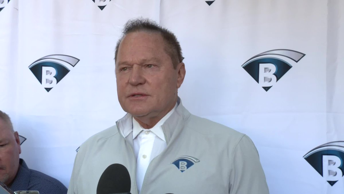 Scott Boras on the Cubs & Cody Bellinger: “Chicago got the comforts of a full Belli. Will have to loosen their belts to keep him.”