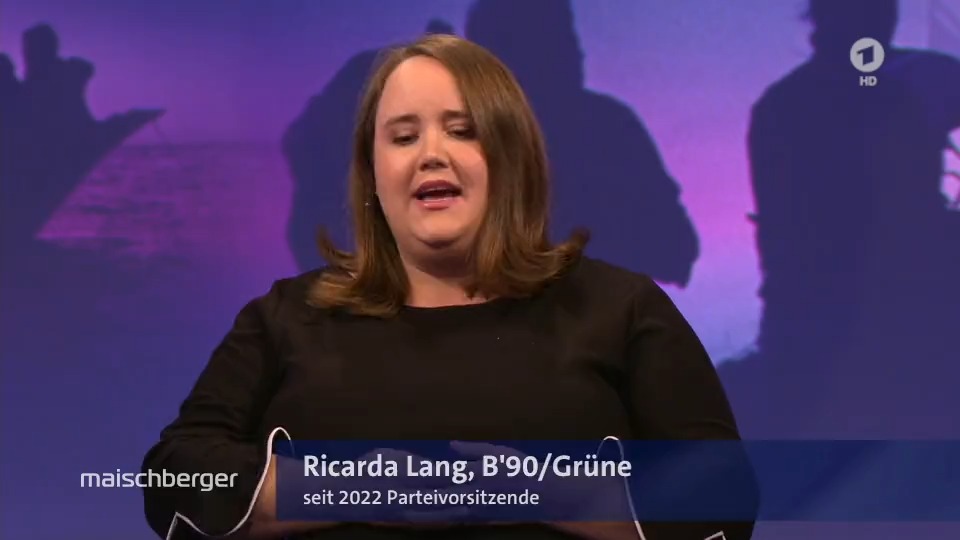 „Ich wäre vorsichtig mit pauschalen Verboten“, sagt Ricarda Lang zu den pro-palästinensischen #Demonstrationen. Käme es aber zur Verherrlichung von #Terrorismus und #Antisemitismus, dann müsse „mit aller Härte des Rechtsstaats eingegriffen werden“. #maischberger Das Erste