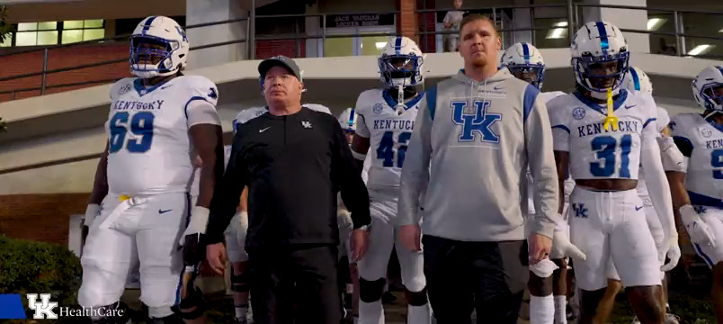 “When you’re in the pit you fight your way out.” 🗣️ Mark Stoops