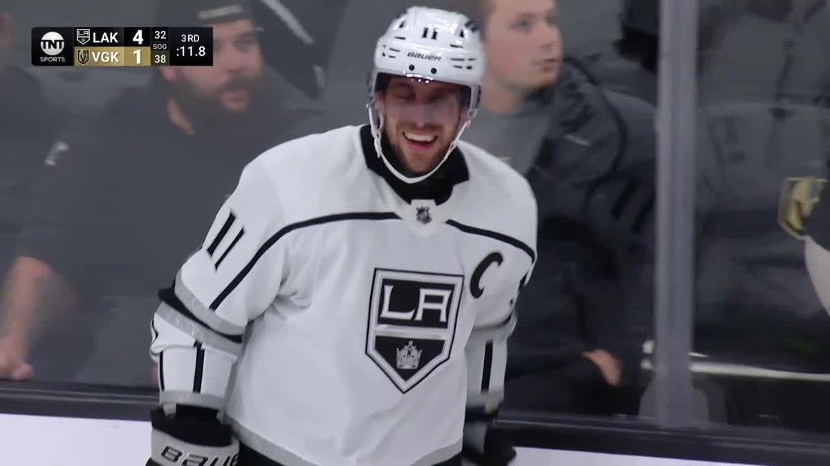 THE CAPTAIN SCORES HIS 400TH GOAL 💯💯💯💯