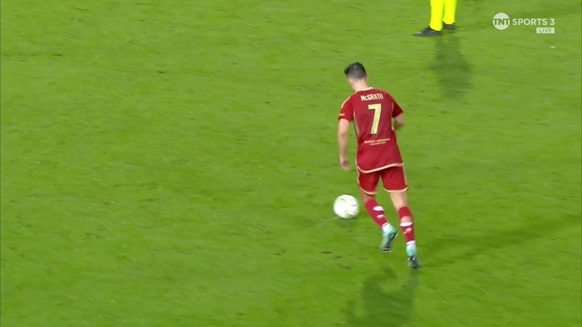 Jamie McGrath, that is a BEAUTY 🤩 #UECL