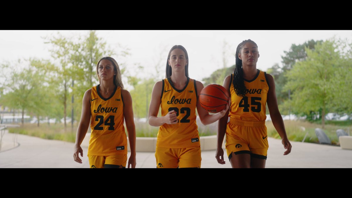 You asked, we listened 😎 The 2023-24 Intro ⤵️🎥 #Hawkeyes