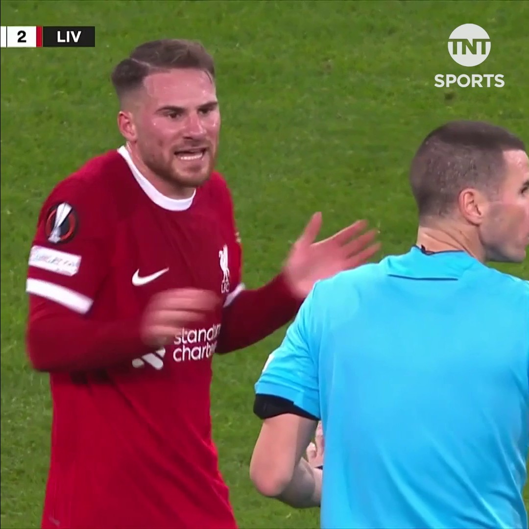 INCREDIBLE DRAMA 😱 Liverpool's apparent equalizer denied as VAR rules out their third goal for a handball by Alexis Mac Allister 😬 #UEL